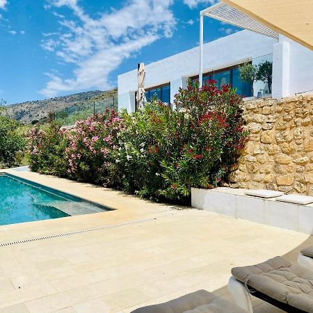 فيلا La Casa De Cristal - Alpujarra Escape أورخيفا المظهر الخارجي الصورة
